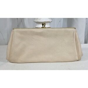 Vintage Deer Wear Clutch Genuine‎ Deer Leather Kiss Lock Beige Classic Staple